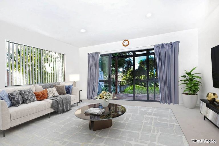 Photo of property in 1/44 Fields Parade, Oteha, Auckland, 0632