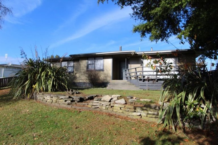 Photo of property in 9 Toroa Place, Tokoroa, 3420