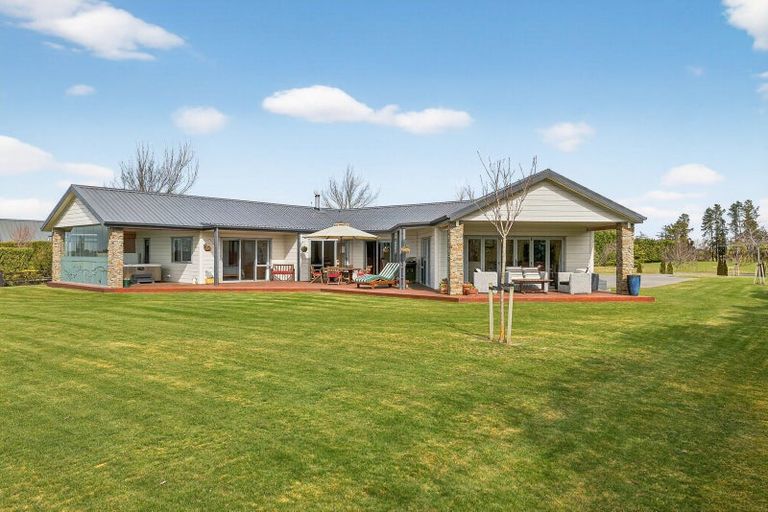 Photo of property in 21 Te Haunui Lane, Pegasus, 7612