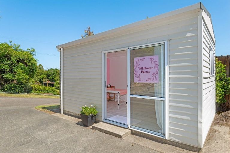 Photo of property in 53 Winter Street, Mangapapa, Gisborne, 4010