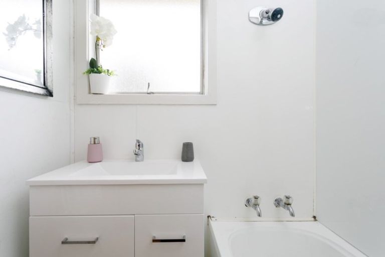 Photo of property in 21 Runuku Grove, Turangi, 3334