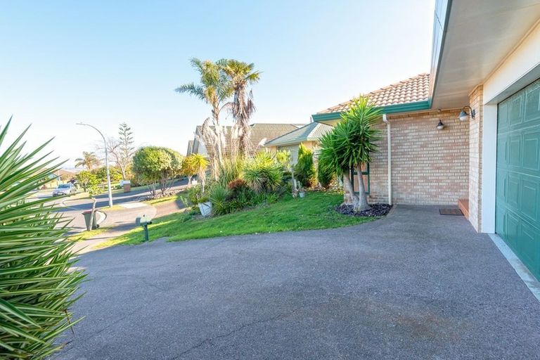 Photo of property in 30 Limerick Place, Dannemora, Auckland, 2016