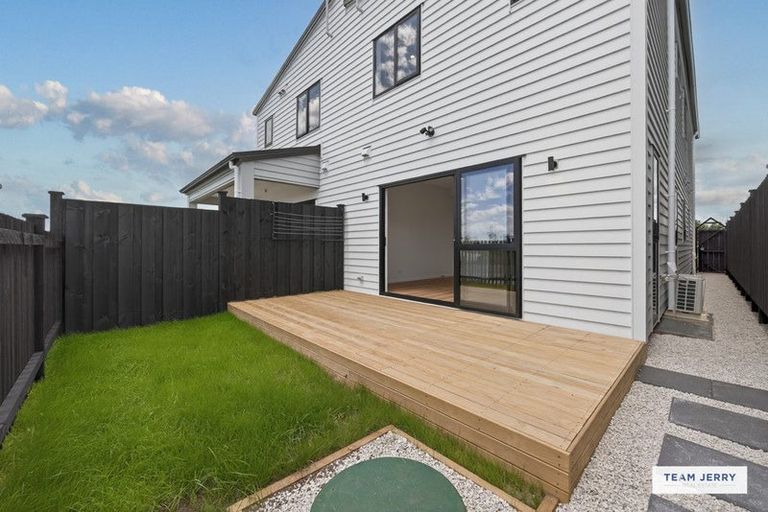 Photo of property in 49 Auranga Drive, Karaka, Papakura, 2113