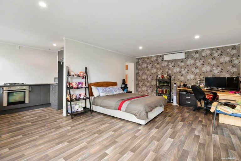 Photo of property in 6 Koromiko Place, Waiuku, 2123