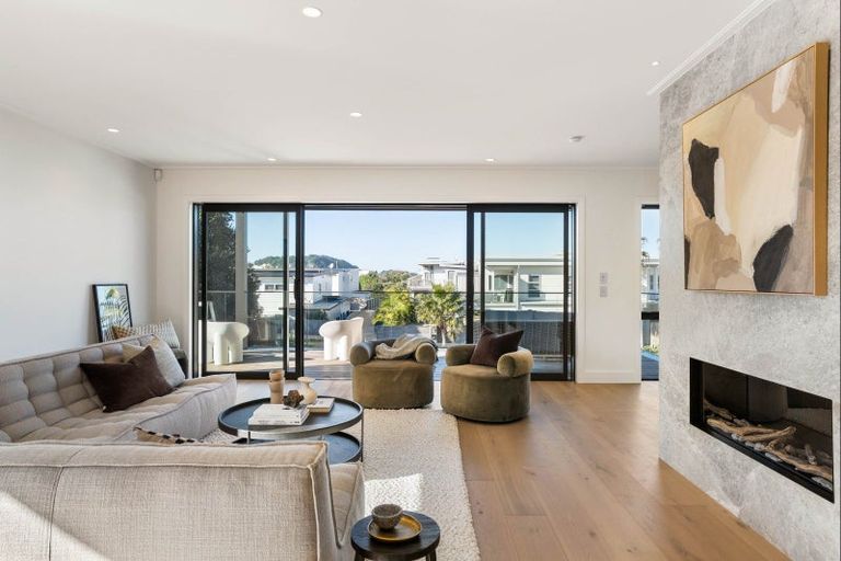 Photo of property in 104 Barbara Avenue, Whangamata, 3620