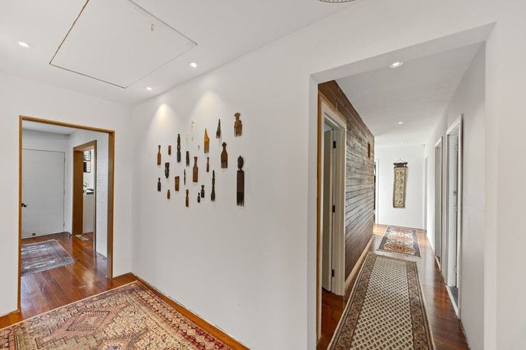 Photo of property in 95 Wallace Road, Mangere Bridge, Auckland, 2022