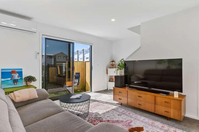 Photo of property in 14/232 Marine Parade, New Brighton, Christchurch, 8061