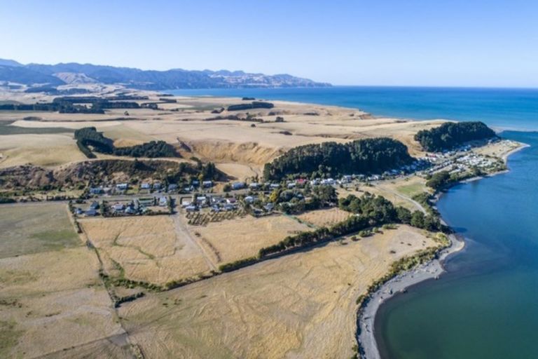 Photo of property in 97 Lake Ferry Road, Lake Ferry, Featherston, 5772