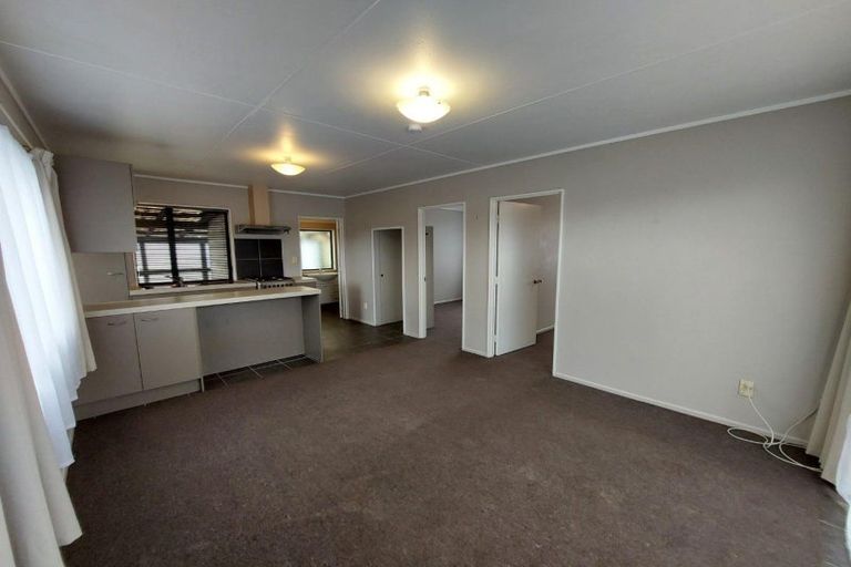 Photo of property in 318 Manutahi Road, Lepperton, New Plymouth, 4372