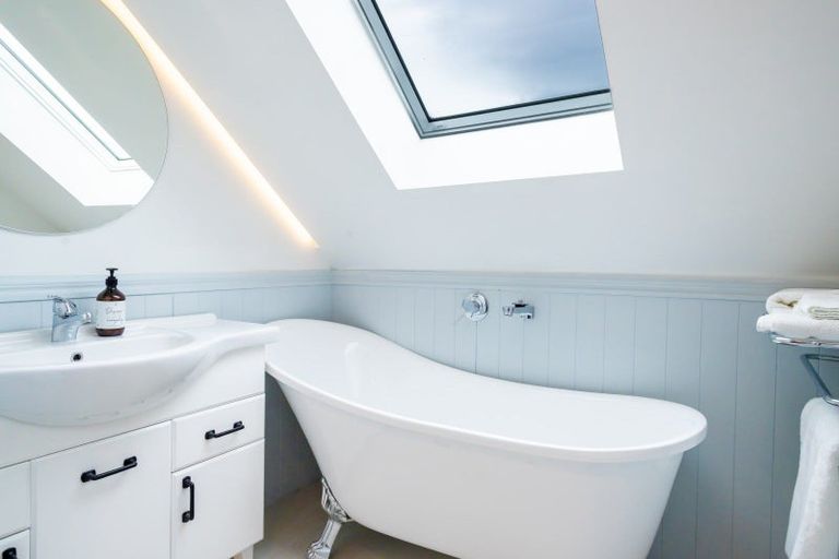 Photo of property in 27 Hood Crescent, Arrowtown, 9302