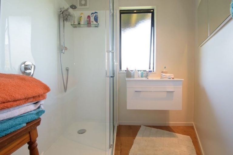 Photo of property in 25 Avalon Crescent, Fernhill, Queenstown, 9300