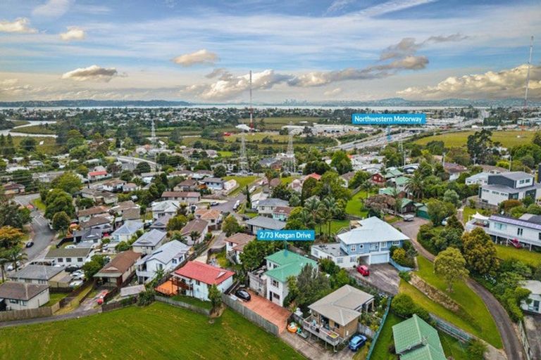 Photo of property in 2/73 Keegan Drive, Massey, Auckland, 0614