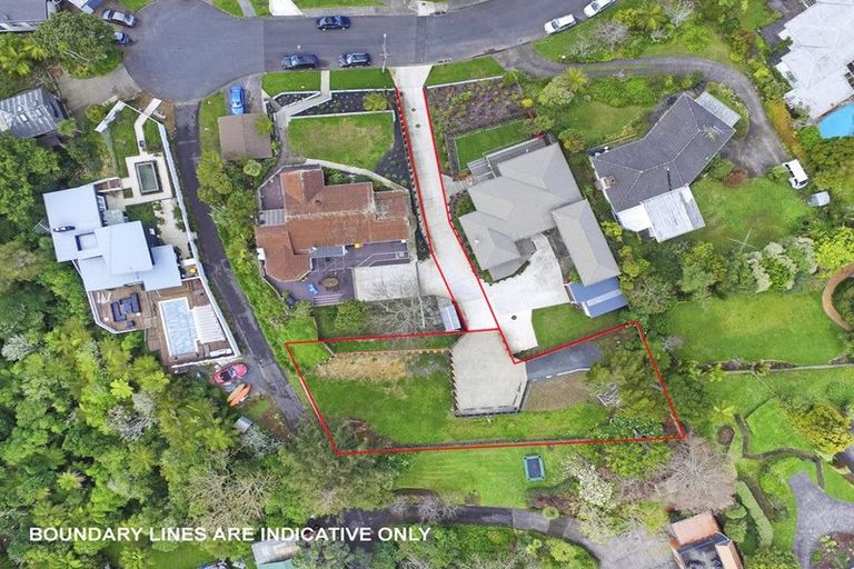 Photo of property in 10a Fenton Terrace, Cockle Bay, Auckland, 2014