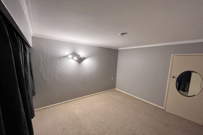 Photo of property in 27 Saint Albans Avenue, Hokowhitu, Palmerston North, 4410
