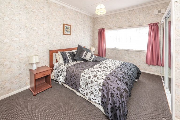 Photo of property in 3 Moore Avenue, Tawhero, Whanganui, 4501