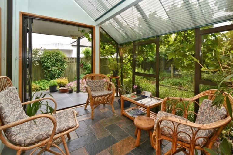 Photo of property in 6 Loftus Street, Papanui, Christchurch, 8053