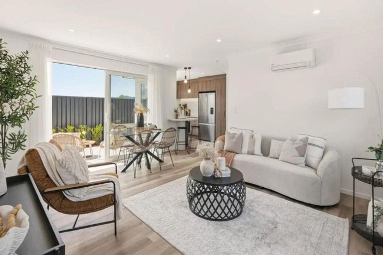 Photo of property in 3 Tasker Crescent, Pyes Pa, 3112