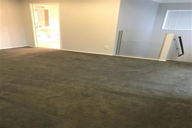 Photo of property in 30 Arranmore Drive, Flat Bush, Auckland, 2019
