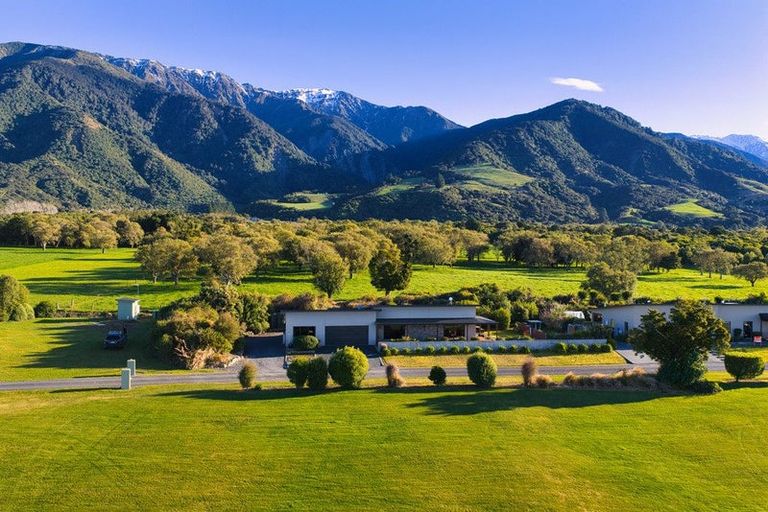 Photo of property in 72e Koura Bay Drive, Hapuku, Kaikoura, 7371