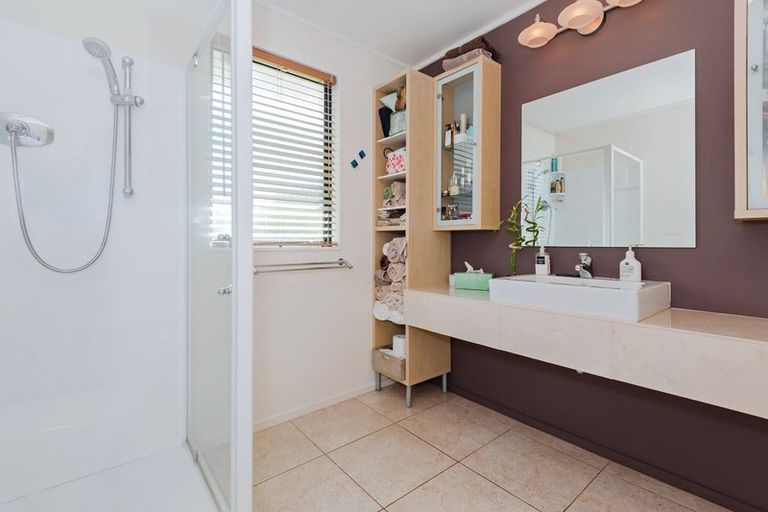 Photo of property in 30 Edwards Court, Pukekohe, 2120