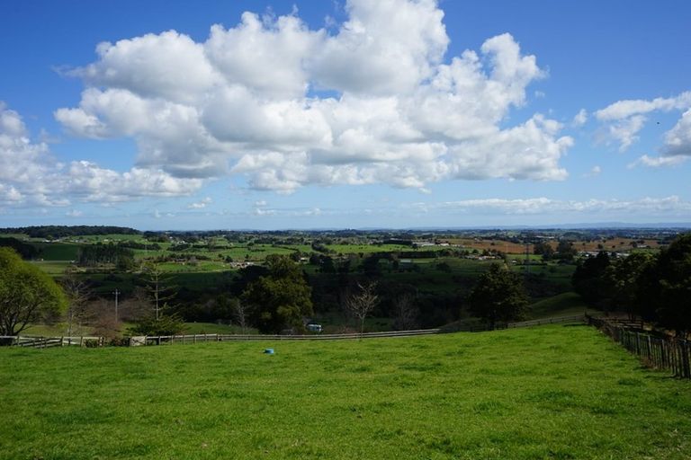 Photo of property in 213 Maxted Road, Bombay, 2579