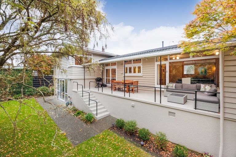 Photo of property in 69 Jickell Street, Hokowhitu, Palmerston North, 4410