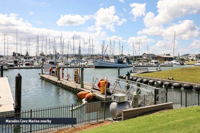 Photo of property in 71 Maturiki Drive, Ruakaka, 0118