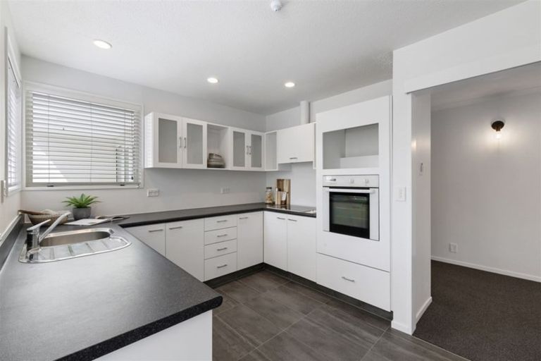 Photo of property in 20 Chardale Street, Avondale, Christchurch, 8061