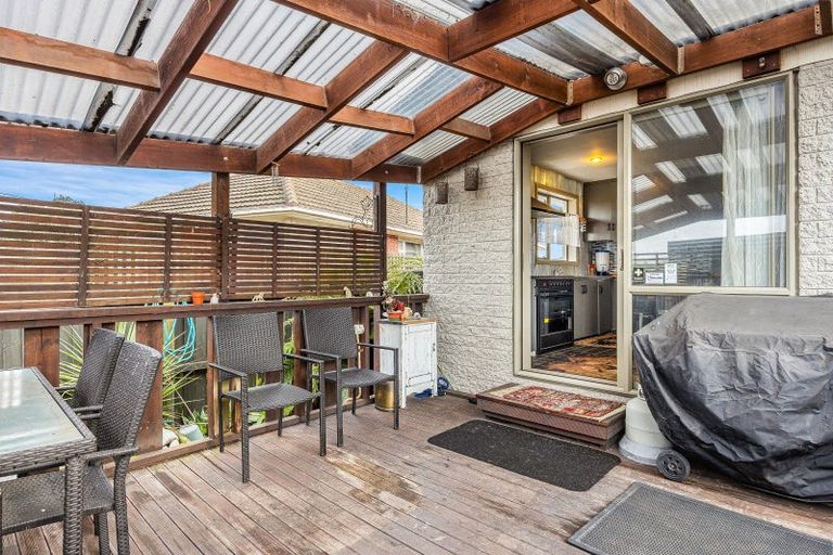 Photo of property in 121 Cuthberts Road, Aranui, Christchurch, 8061