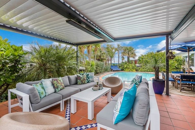 Photo of property in 59 Fitzwilliam Drive, Torbay, Auckland, 0630