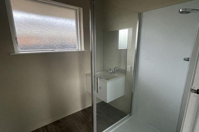 Photo of property in 1/78 Middlepark Road, Sockburn, Christchurch, 8042