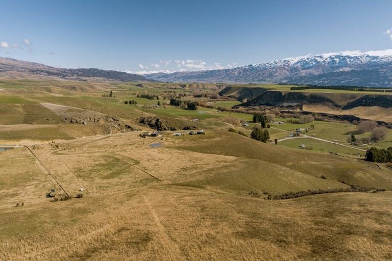 Photo of property in 89 Ruffell Road, Tarras, Cromwell, 9383