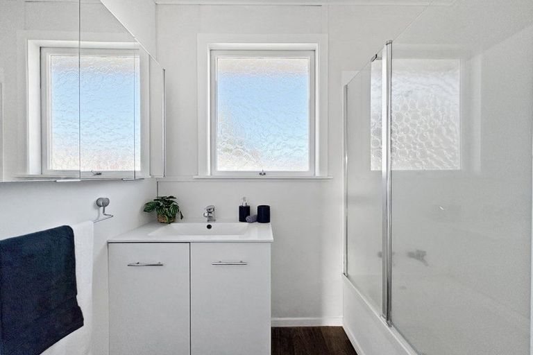 Photo of property in 10 Fuchsia Avenue, Pukete, Hamilton, 3200