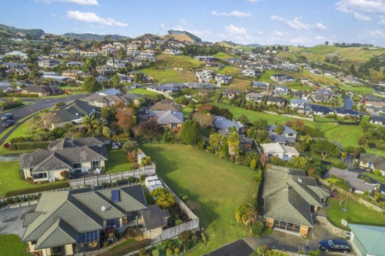 Photo of property in 54 Oteki Park Drive, Welcome Bay, Tauranga, 3112