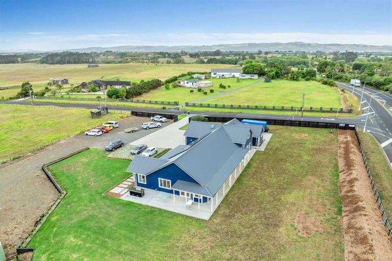 Photo of property in 5 Whangapouri Road, Karaka, Drury, 2578
