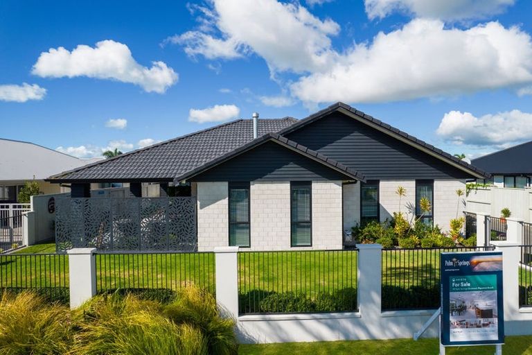 Photo of property in 99 Palm Springs Boulevard, Papamoa Beach, Papamoa, 3118