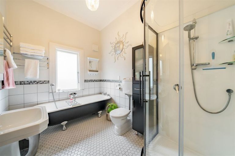 Photo of property in 59 Pharazyn Street, Melling, Lower Hutt, 5010