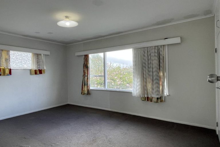 Photo of property in 70 Angelo Avenue, Howick, Auckland, 2014