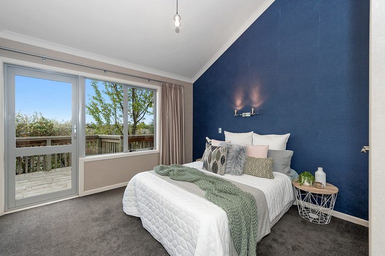 Photo of property in 62d Rototuna Road, Rototuna, Hamilton, 3210