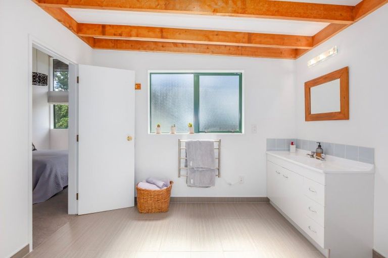 Photo of property in 218 Flightys Road, Judgeford, Porirua, 5381