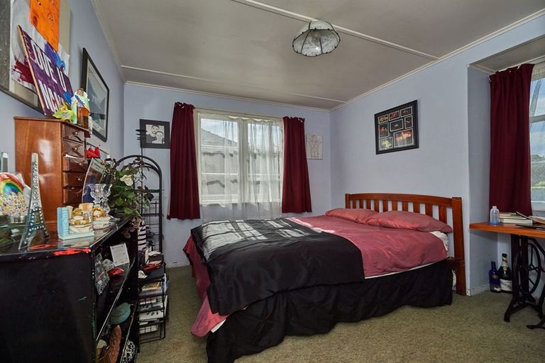 Photo of property in 99 Buick Crescent, Awapuni, Palmerston North, 4412