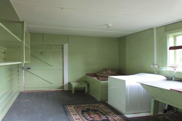 Photo of property in 32 Forest Street, Tapanui, 9522