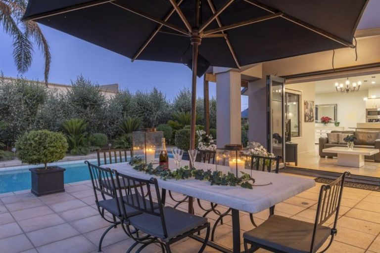 Photo of property in 10 La Cumbre Close, Bethlehem, Tauranga, 3110