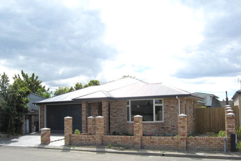 Photo of property in 2 Palamino Place, Woolston, Christchurch, 8023