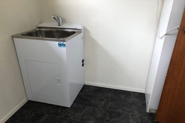 Photo of property in 2 Rajkot Terrace, Broadmeadows, Wellington, 6035