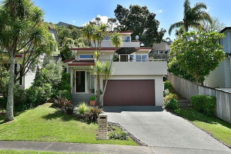 Photo of property in 23a Penguin Drive, Murrays Bay, Auckland, 0630