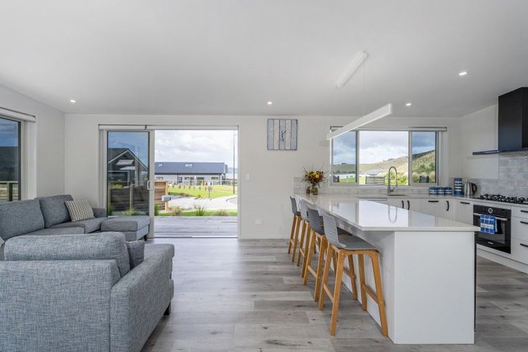 Photo of property in 11 Tohetea Lane, Wharekaho, Whitianga, 3510