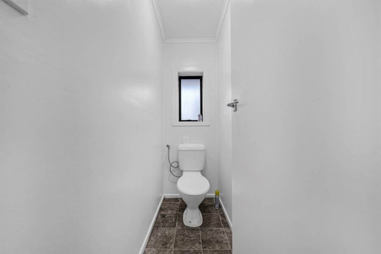 Photo of property in 12 Hunua Road, Papakura, 2110