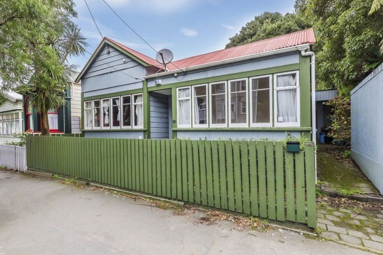 Photo of property in 181 Aro Street, Aro Valley, Wellington, 6021