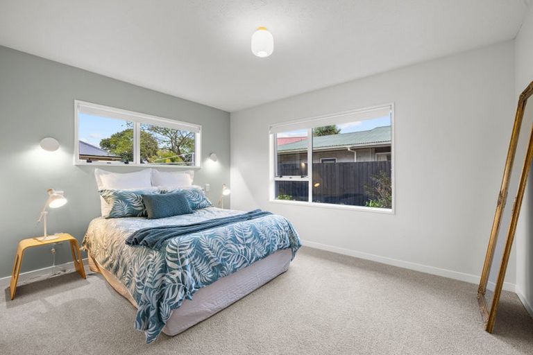 Photo of property in 8a Janet Street, Upper Riccarton, Christchurch, 8041